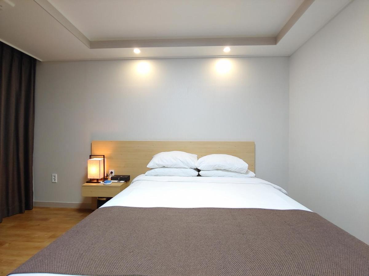 Jeju Lavender Hotel Seogwipo Luaran gambar