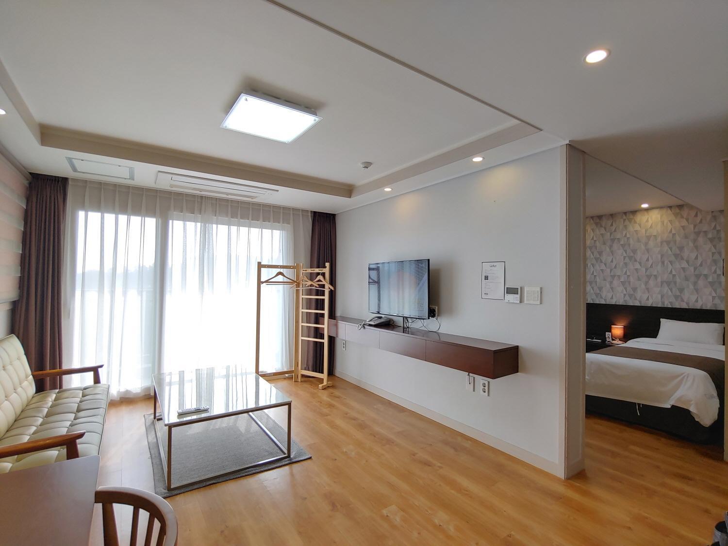 Jeju Lavender Hotel Seogwipo Luaran gambar