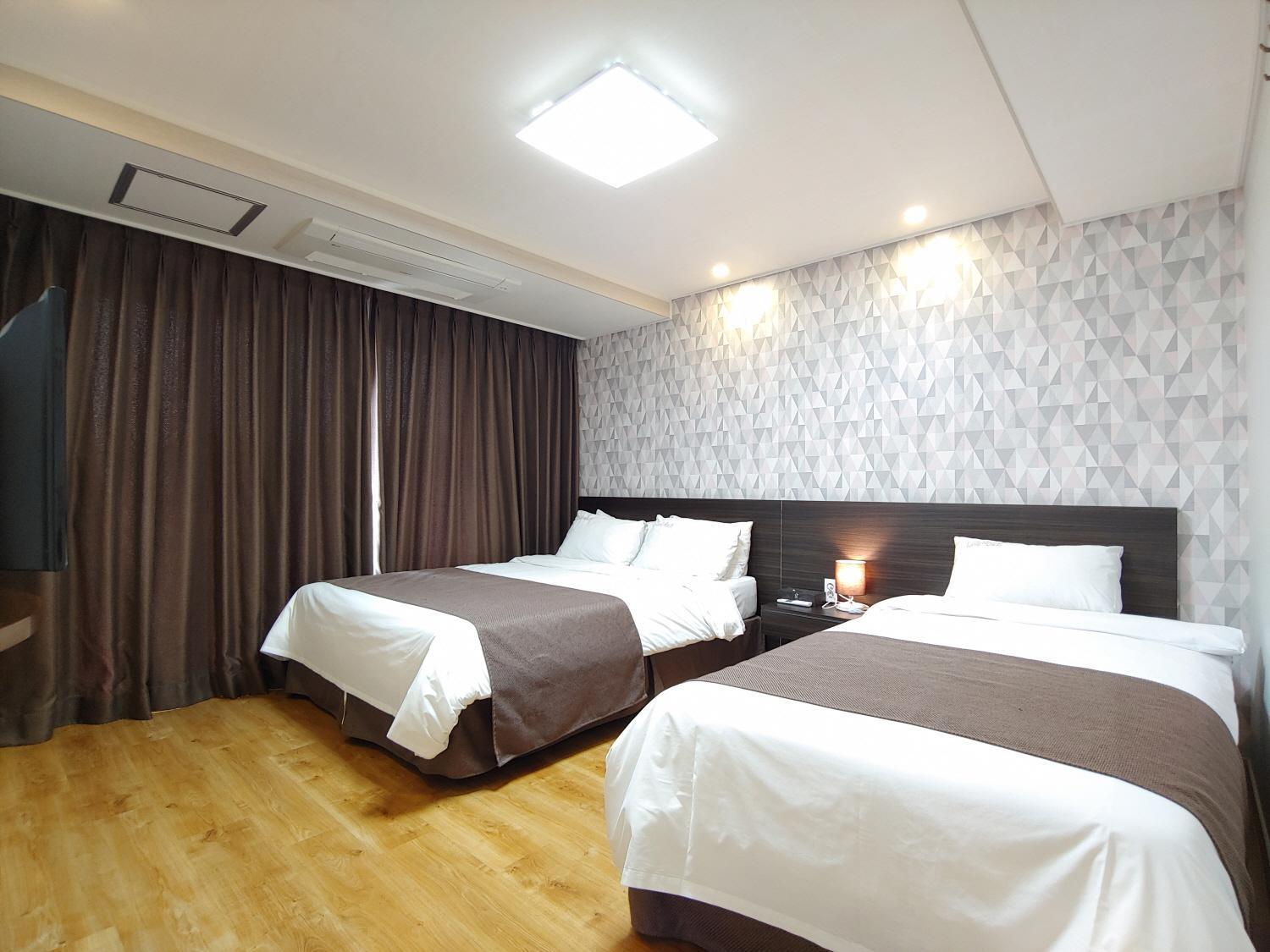 Jeju Lavender Hotel Seogwipo Luaran gambar